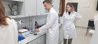 Участники движения Российских студенческих отрядов осваивают рабочую профессию